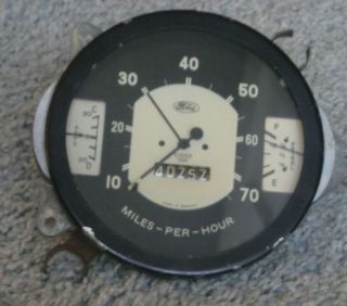 Vintage Smith (ford) 70 Mph Speedometer Made In England 40,  757 Miles