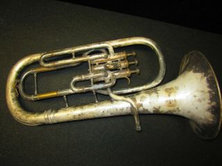 Vintage - Nuss Mfg.  - Harrisburg,  Pa U.  S.  A.  - 502 - Silver Plated - Brass Instr