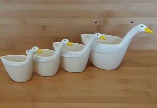 Set Of 4 Vintage Nesting White Duck Goose Swan Bird Measuring Cups 1/4 - 1 Cup 2