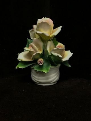Capodimonte Vintage Marked N With Crown.  Center Piece Flowers.  Made In Italy.