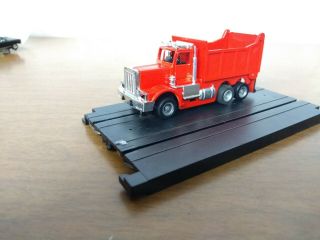 Vintage TYCO Slot Car ELECTRIC TRUCKING Red Dump Truck 3