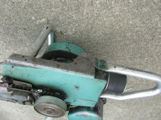 Vintage Homelite Buz Chainsaw Has Issues 8