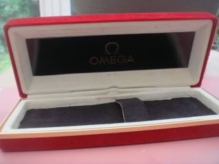 Vintage Omega Swiss Made Omega Gents Red Velvet Wristwatch Box