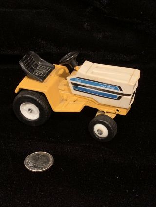 Vintage Ertl International Harvester Cub Cadet 1/16 Scale Die - Cast Tractor