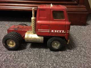 Vintage Ertl International Transtar Semi Truck Red Tractor Cab Metal 8 1/2 " Long