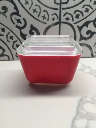 Vintage Pyrex Red Refrigerator Dish Small 501 With Glass Lid