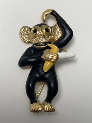 High End Ciner Signed Vintage Enamel Rhinestone Monkey & Banana Brooch Pin