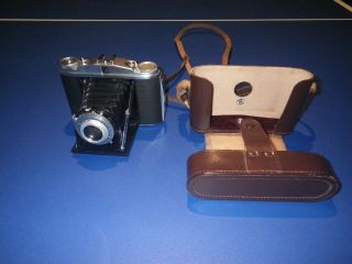 Vintage Agfa Isolette Ii (2) Camera (germany) With Case Apotar 1:4.  5/85mm Lens