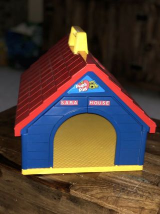 Vintage 80s Tonka Pound Puppies Dog House Pups Pad Carrying Case 1986