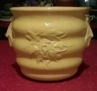 McCoy Vintage Large Yellow Ribbed Flower Embossed Planter Pot Jardiniere 3