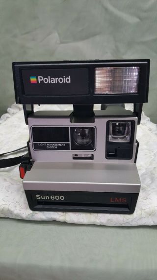 Polaroid Sun 600 Lms Instant Film Camera With Built In Flash