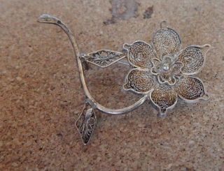 Vintage Silver Filigree Flower Brooch 4.  5cm