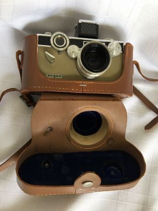 Vintage Argus 35mm Camera With Case And Flash