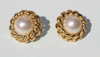 1980 ' s vintage signed CHRISTIAN DIOR Gold Tone Faux Pearl Stud Fashion Earrings 2