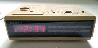 Sony Dream Machine Alarm Am Fm Clock Radio Icfc2w Vtg Well
