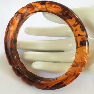 Vintage Faux Tortoise Shell Amber Swirl Art Deco Carved Bakelite Bangle Bracelet 4