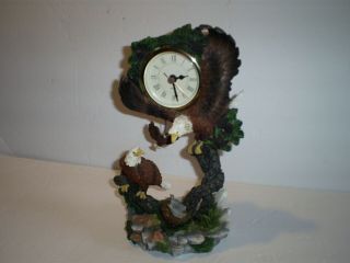 Vintage American Bald Eagle Quartz Desk Clock Pendulum Babies Resin,