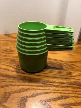 Vintage Tupperware Measuring Cups Set Of 6 Green Vgc