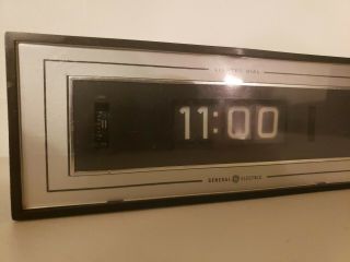 Vintage General Electric Alarm Clock Lighted Dial Model 8142 - 4 2