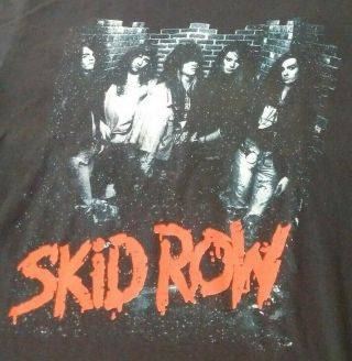 Vintage 1988 SKID ROW Concert Tour Music Shirt YOUTH GONE WILD L EMO 2