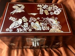Vintage Asian Mother Of Pearl Lacquer Red Jewelry Storage Box Inlaid Korea China