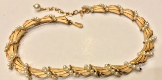 Vintage Trifari Faux Pearl Crystal Gold Tone Choker Necklace 16 Inch