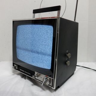 SONY TV - 110 U Solid State 11inch Black & White Analog Monitor Portable Vtg 70 ' s 4