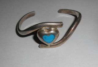 Vintage Southwest Sterling Silver And Turquoise Heart Cuff Bracelet Vintage 23g