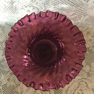 Vtg Fenton Cranberry Dark Pink Swirled Glass Ruffle Wavy Edge Vase 8 Inches Tall 6