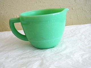 Vintage Jadeite Measuring Cup Mck Mckee Glass Co.  Green Cup