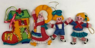 4 Vtg Bucilla The Old Woman Who Lived In A Shoe Christmas Felt Sequin Ornaments