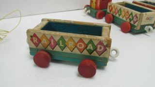 Vintage 1963 Fisher Price Huffy Puffy 5 Car Wooden Pull Toy Train 999 t2898 5