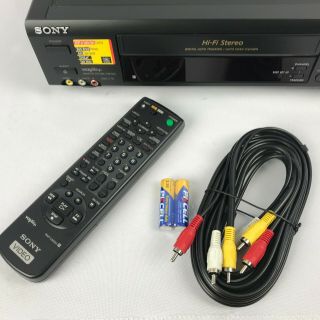 Sony VCR 4 HEAD SLV - 685HF Video Cassette Recorder VHS Hi - Fi Stereo Remote,  Cables 2