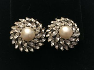 Stunning Ciner Vintage Clip On Earrings Pave Rhinestones And Faux Pearl