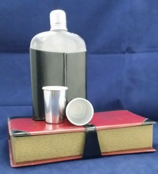 Vintage 1968 Hidden Flask Set Book How To Develop Courage And Self - Confidence 3