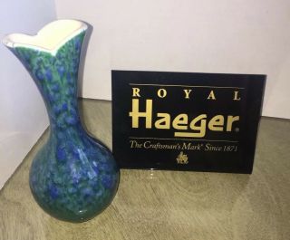 Vintage Royal Haeger Art Pottery Vase Usa 8.  25 " Tall Blue Green Drip Glaze