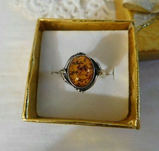 Vintage Amber,  Sterling Silver 925 Ladies Stunning Ring In Gift Box Size 5