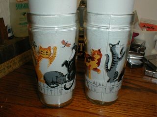 2 Vintage Glasses Dancing Cats on Fence Anchor Hocking Jelly Jars Drinking 2