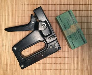 Vintage Bostitch T5 Staple Gun Stapler Tacker Hand Tool Well