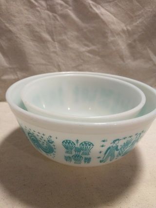 2 VINTAGE PYREX TURQUOISE AMISH BUTTERPRINT MIXING NESTING BOWLS 402 AND 403 2