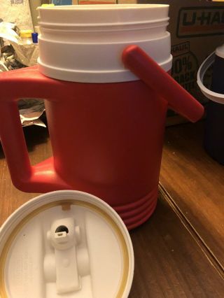 Vintage Igloo Legend 1/2 Gallon Water Cooler/Jug With 2 Handles - Red And White 2