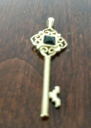 Vintage 14k Gold Key Pendant With Black Stone