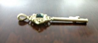 Vintage 14k Gold Key Pendant with black stone 3