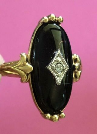 Vtg Avon Victorian Style Ring Gold Tone With Black Onyx Stone Rhinestone Size 8