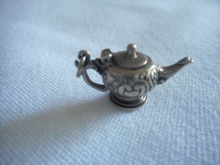 Museum of Fine Art (MFA) Vintage 925 Sterling Silver Aladdin Lamp/Teapot Charm 3