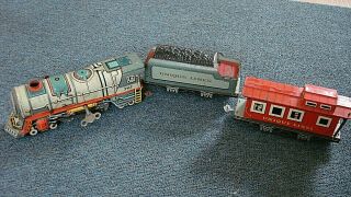Vintage Unique Art Tin Toy Train 3 Piece With Key Windup Motor Engine Caboose