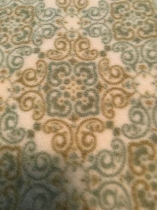 Vintage Soft Green Gold Scroll Pattern Blanket Satin Backed Edge Lining 87”X56” 6
