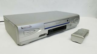 PANASONIC VCR VHS PLAYER WITH REMOTE PV - V4624S 2