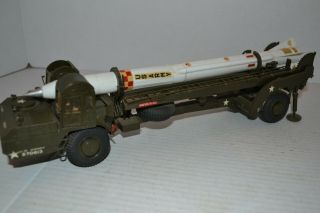 VINTAGE BUILT REVELL CORPORAL MISSILE LAUNCHER VEHICLE - 14 INCHES LONG 3