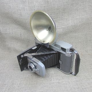 Polaroid Land Camera Model 80 W/ Polaroid Bc 281 Flash